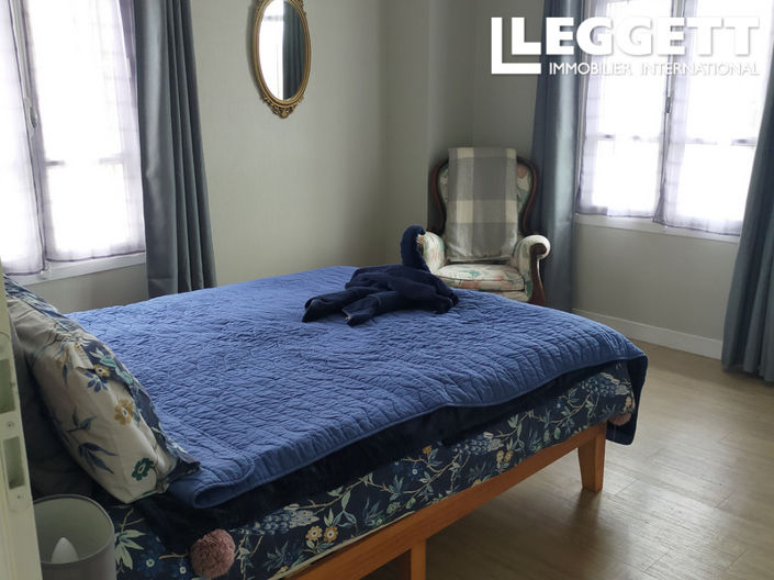 Image No.6-3 Bed House for sale