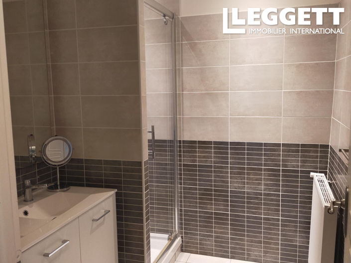 Image No.9-3 Bed House for sale