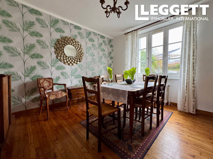 Image No.3-5 Bed House for sale