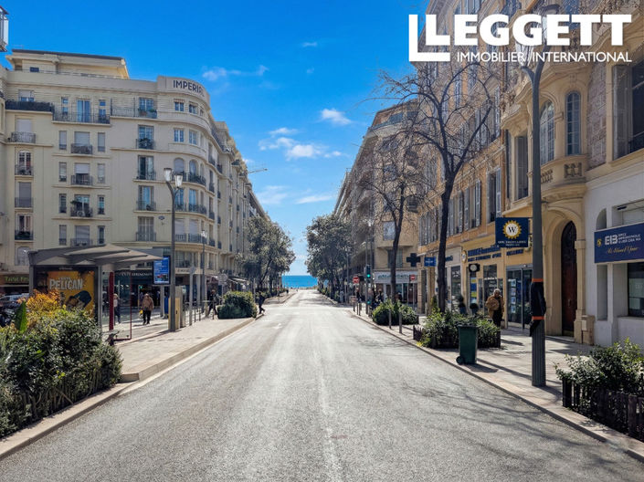 Image No.2-Appartement de 2 chambres à vendre à Nice