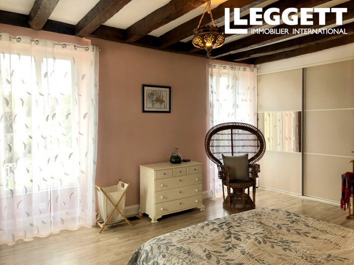 Image No.9-4 Bed House for sale