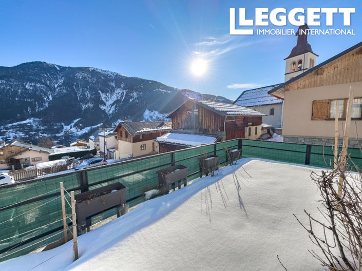 Image No.6-3 Bed House for sale