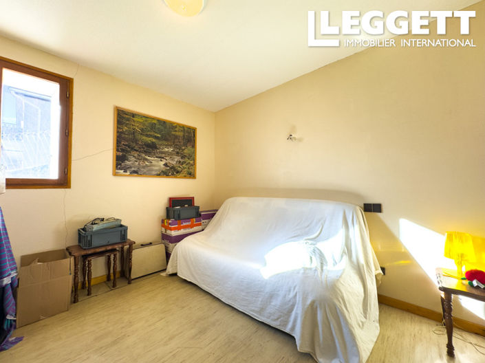 Image No.7-3 Bed House for sale