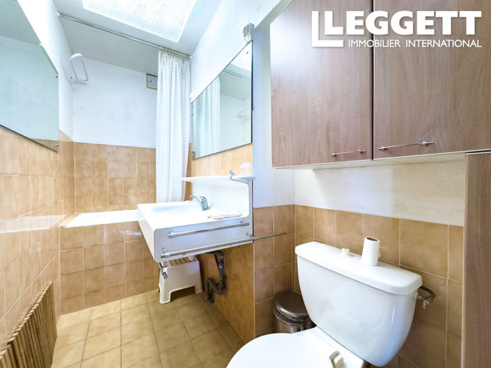 Image No.9-3 Bed House for sale