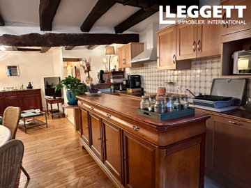 ahr0chm6ly9jzg4uagvzdglhlmltbw8vaw1hz2uvvevom