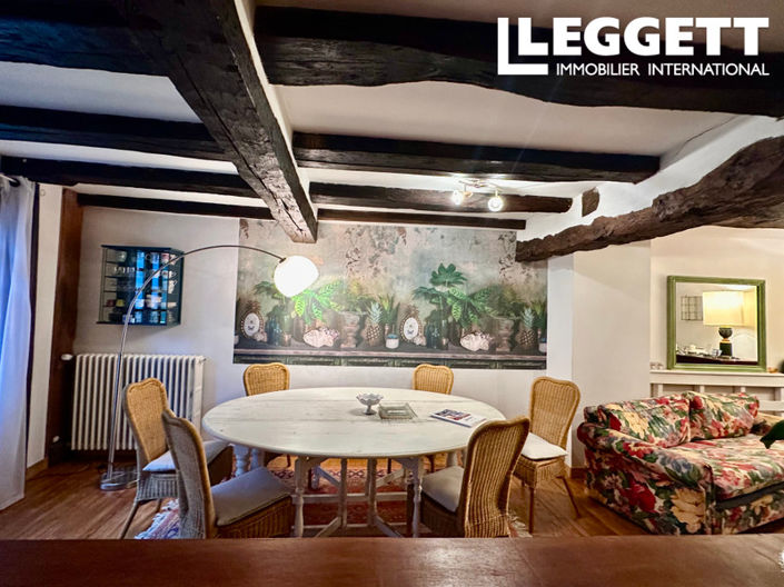 Image No.8-4 Bed House for sale