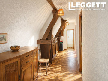 ahr0chm6ly9jzg4uagvzdglhlmltbw8vaw1hz2uvvevom