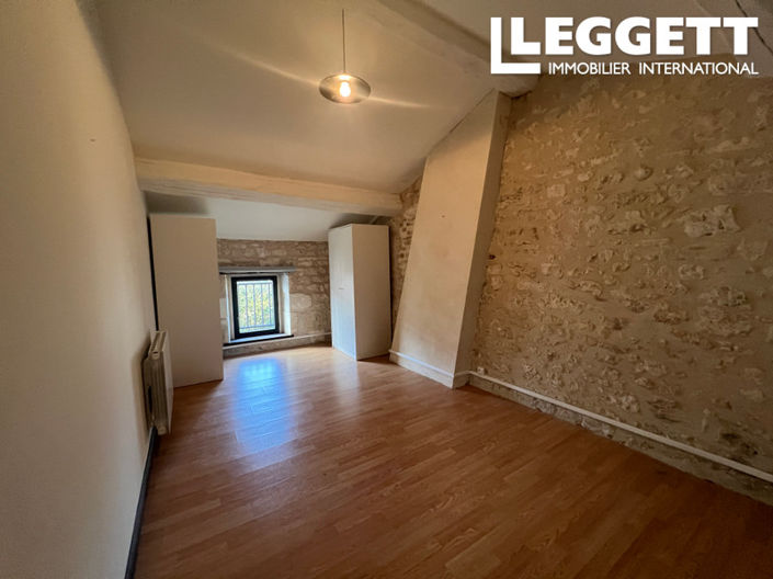 Image No.8-4 Bed House for sale