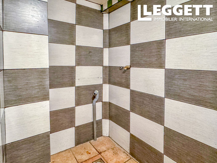 Image No.6-Commercial for sale