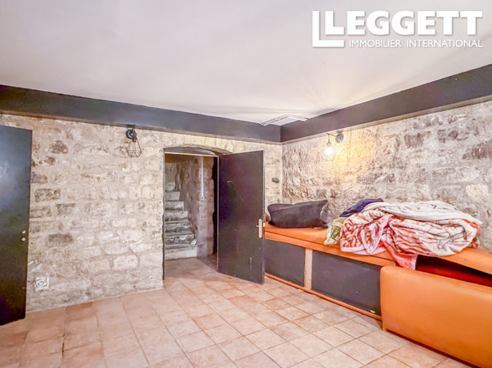 Image No.8-Commercial for sale