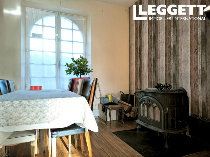 Image No.6-4 Bed House for sale