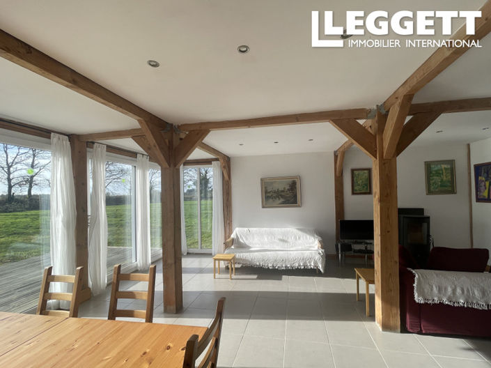 Image No.5-2 Bed House for sale