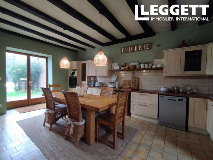 Image No.3-4 Bed House for sale