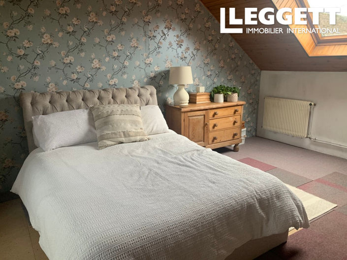 Image No.5-4 Bed House for sale