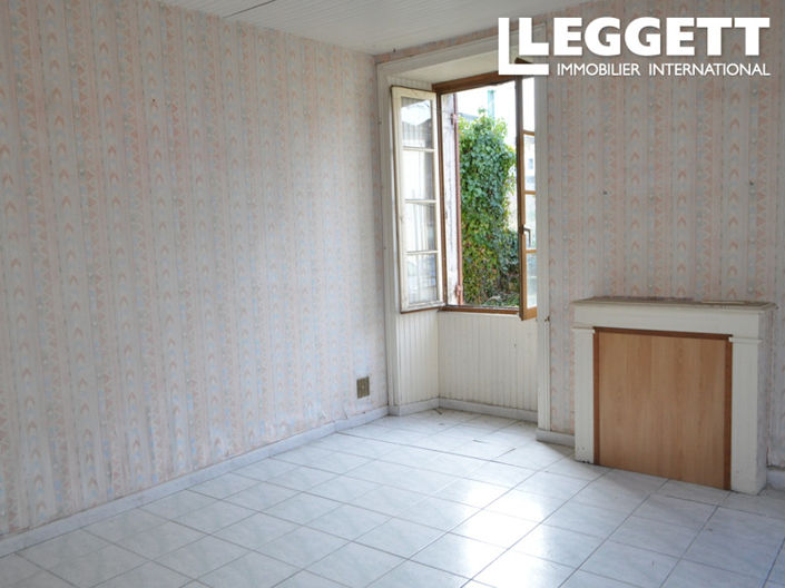 Image No.2-6 Bed House for sale