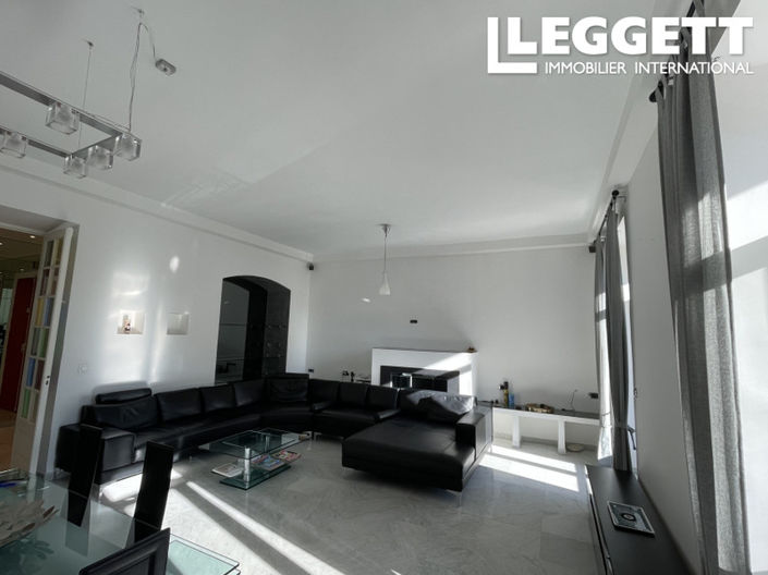 Image No.3-3 Bed Apartment for sale