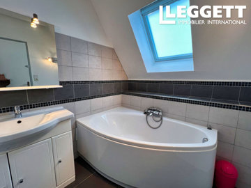 ahr0chm6ly9jzg4uagvzdglhlmltbw8vaw1hz2uvvevom