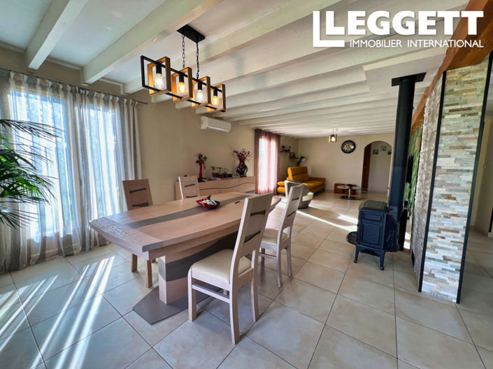 Image No.3-4 Bed House for sale