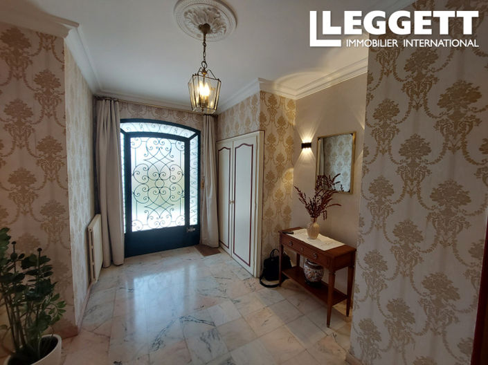 Image No.5-7 Bed House for sale
