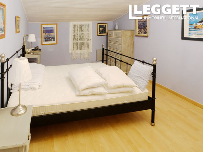 Image No.8-Maison de 9 chambres à vendre à Saint-Hilaire-de-Villefranche