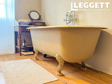 ahr0chm6ly9jzg4uagvzdglhlmltbw8vaw1hz2uvvevom