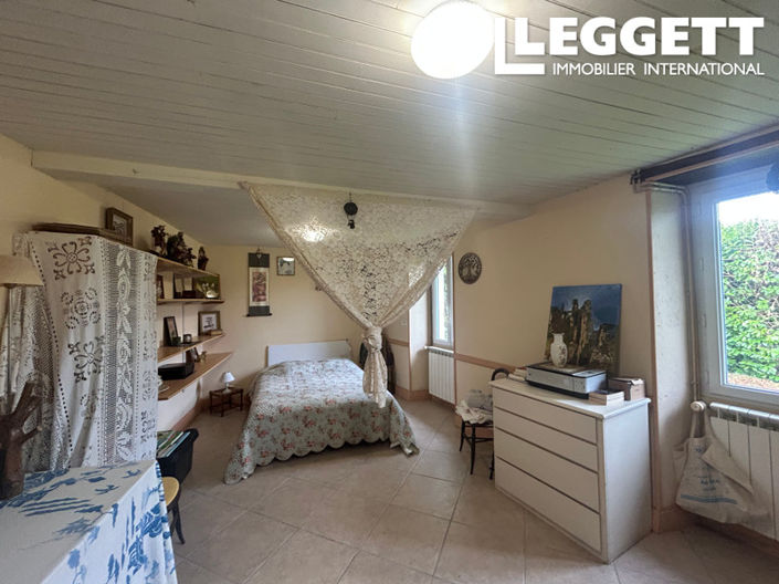 Image No.10-Maison de 4 chambres à vendre à Saint-Félix