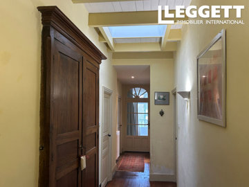 ahr0chm6ly9jzg4uagvzdglhlmltbw8vaw1hz2uvvevom