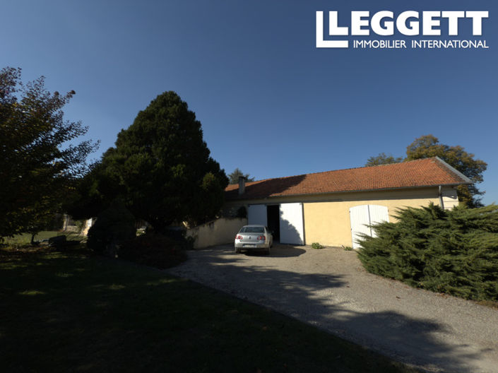 Image No.2-4 Bed House for sale