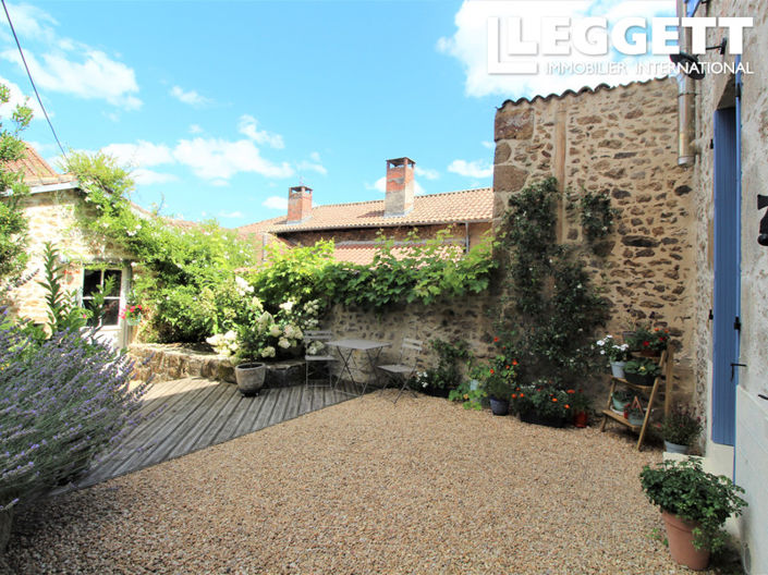 Image No.3-Maison de 4 chambres à vendre à Rochechouart