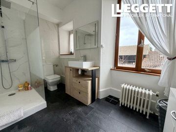 ahr0chm6ly9jzg4uagvzdglhlmltbw8vaw1hz2uvvevom