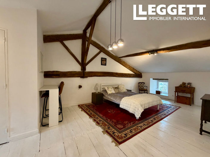 Image No.9-4 Bed House for sale