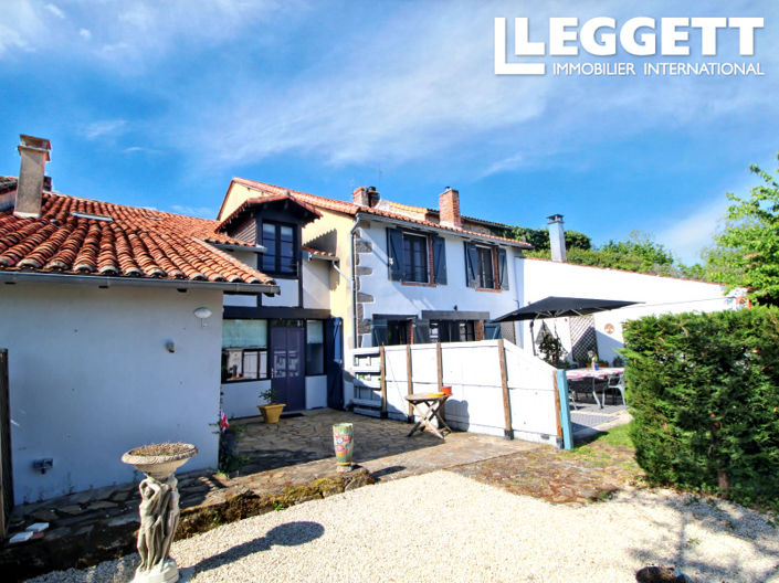 Image No.2-4 Bed House for sale
