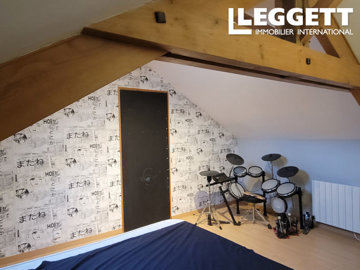 ahr0chm6ly9jzg4uagvzdglhlmltbw8vaw1hz2uvvevom