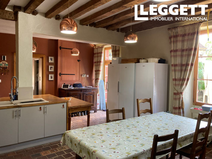 Image No.10-7 Bed House for sale