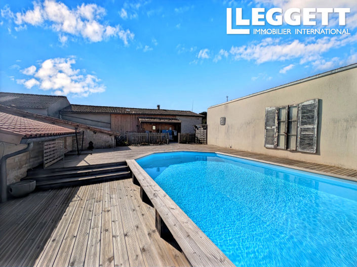 Image No.2-Maison de 6 chambres à vendre à Theil-Rabier