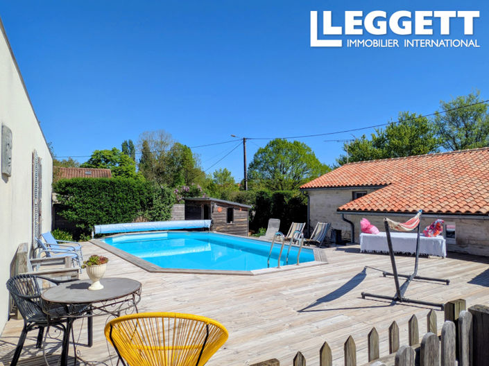 Image No.2-6 Bed House for sale