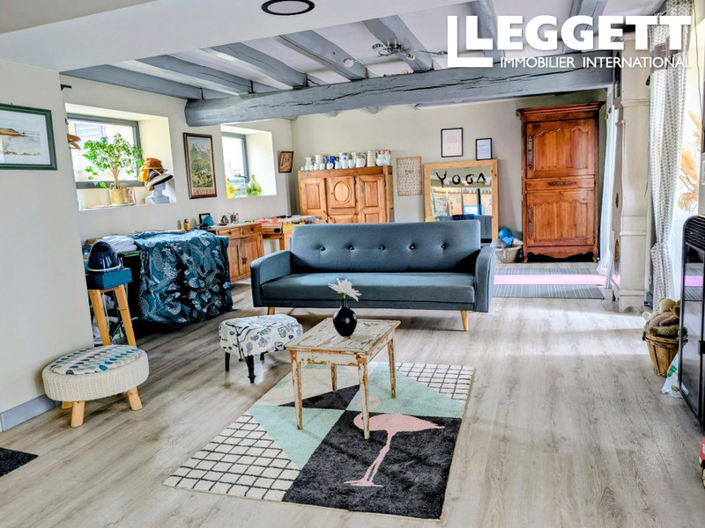 Image No.4-6 Bed House for sale