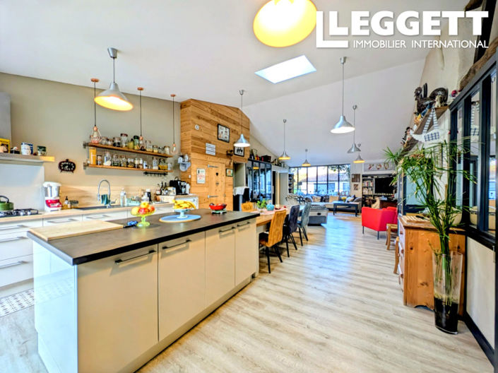 Image No.6-Maison de 6 chambres à vendre à Theil-Rabier