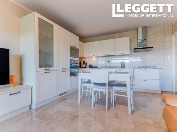 Image No.2-3 Bed Apartment for sale