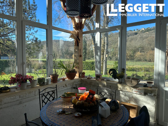 Image No.10-4 Bed House for sale