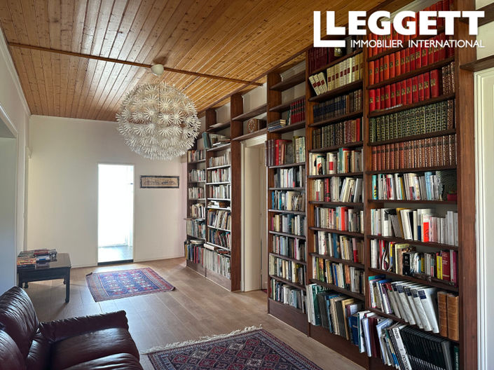 Image No.6-4 Bed House for sale