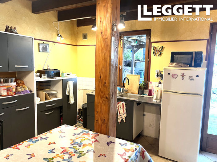 Image No.4-2 Bed House for sale