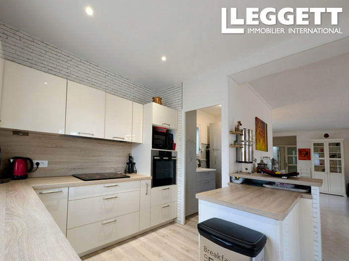 Image No.9-2 Bed House for sale