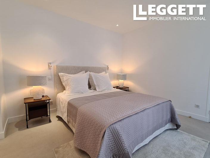 Image No.6-3 Bed House for sale