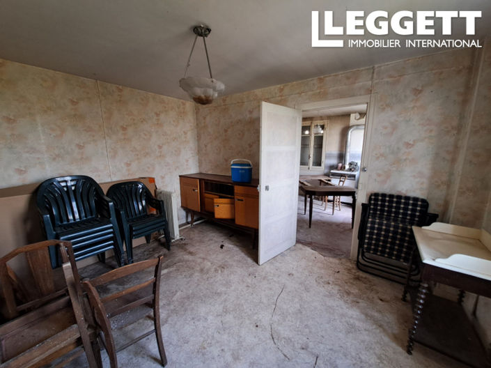 Image No.9-2 Bed House for sale