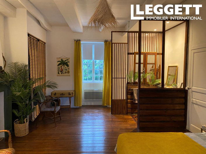 Image No.6-2 Bed House for sale