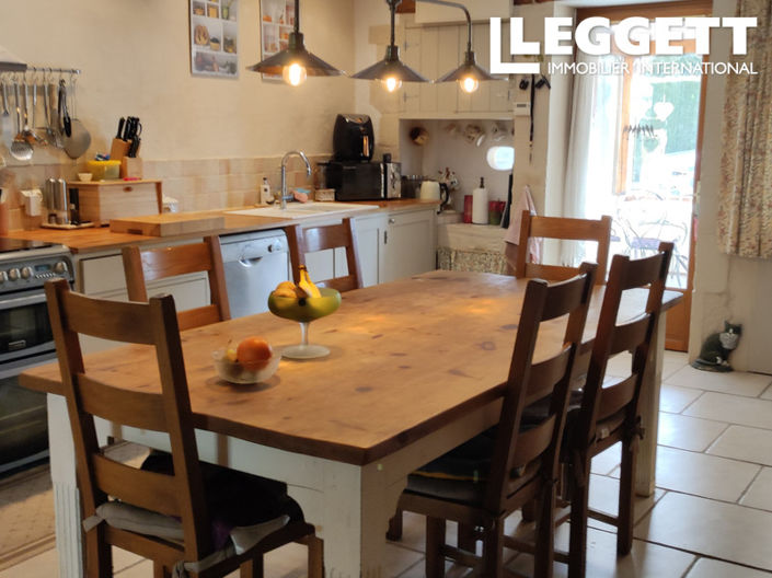 Image No.5-5 Bed House for sale