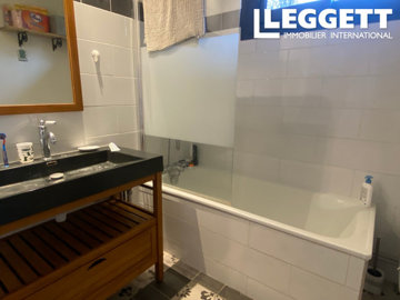 ahr0chm6ly9jzg4uagvzdglhlmltbw8vaw1hz2uvvevom