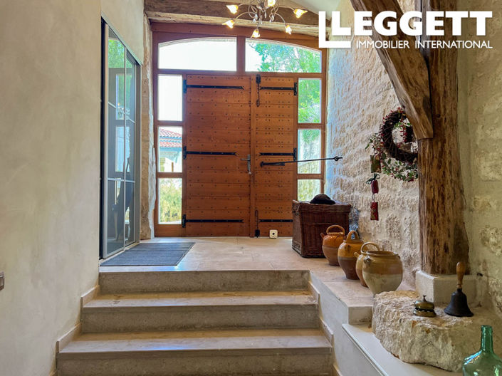 Image No.3-9 Bed House for sale