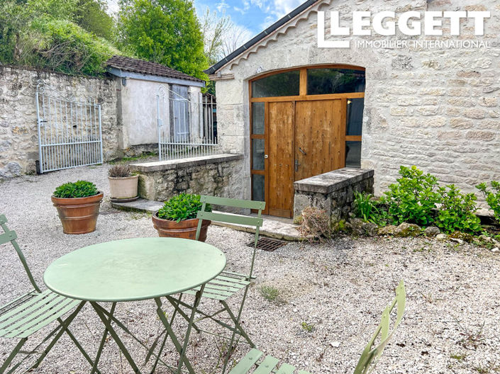 Image No.8-Maison de 9 chambres à vendre à Montcuq